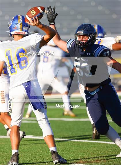 Thumbnail 1 in Bellarmine College Prep vs. Serra photogallery.