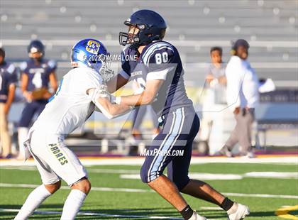 Thumbnail 1 in Bellarmine College Prep vs. Serra photogallery.
