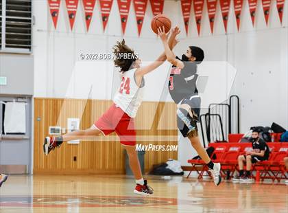 Thumbnail 2 in El Camino @ Burlingame photogallery.