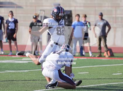 Thumbnail 3 in Perry vs. Granite Hills (Honor Bowl) photogallery.