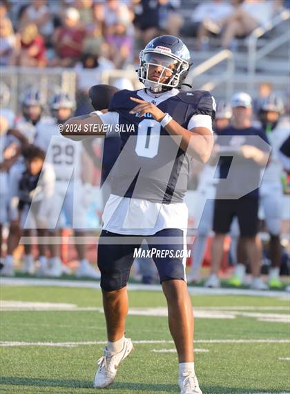 Thumbnail 2 in Perry vs. Granite Hills (Honor Bowl) photogallery.