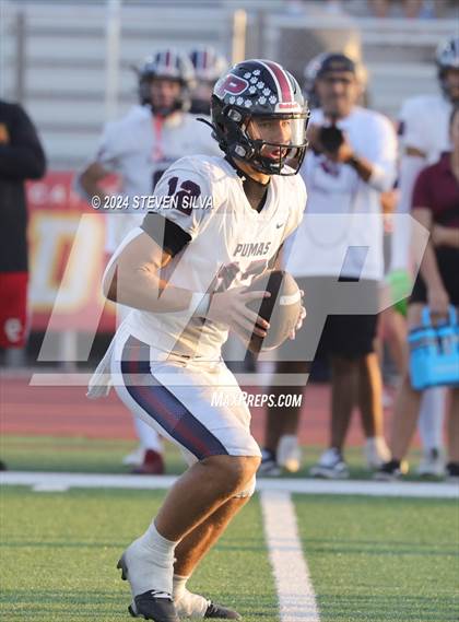 Thumbnail 3 in Perry vs. Granite Hills (Honor Bowl) photogallery.