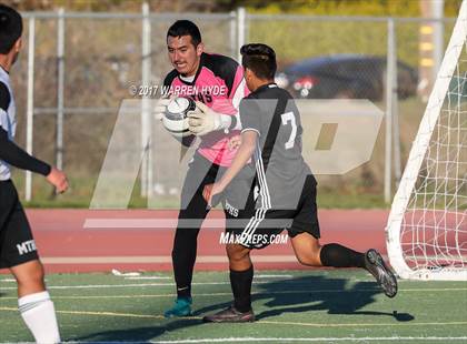 Thumbnail 1 in Sheldon @ Monterey Trail photogallery.