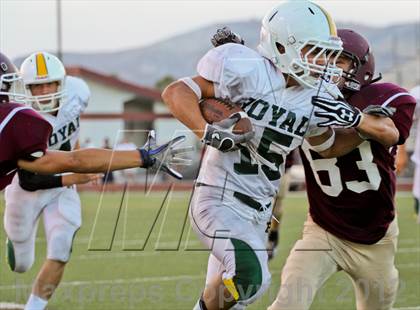 Thumbnail 1 in Royal @ Simi Valley photogallery.