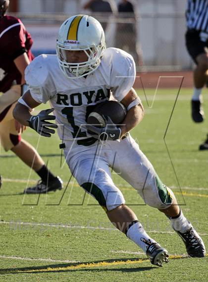 Thumbnail 1 in Royal @ Simi Valley photogallery.