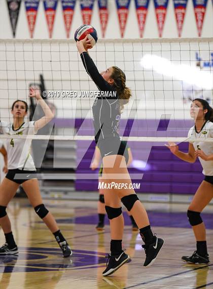 Thumbnail 1 in Casa Grande @ Petaluma photogallery.