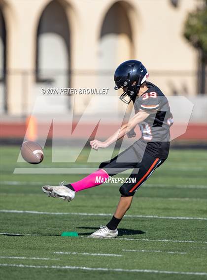Thumbnail 2 in Crean Lutheran @ Huntington Beach photogallery.