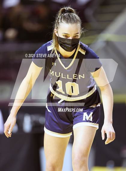 Thumbnail 1 in Mullen vs Windsor (CHSAA 4A Final) photogallery.