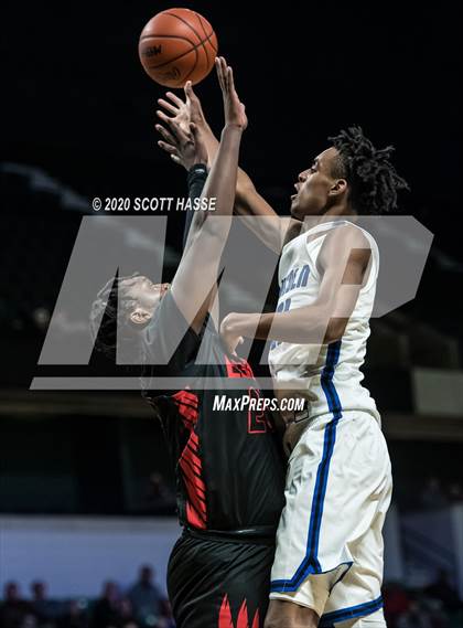 Thumbnail 3 in Lincoln vs. Edison Academy @ EMU Convention Center photogallery.