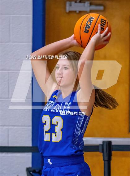 Thumbnail 3 in Richmond vs. Cape Fear Christian Academy (MLK Dream Jam at Terry Sanford) photogallery.