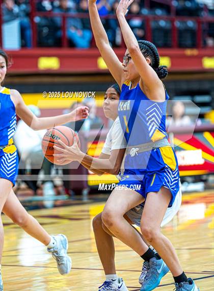 Thumbnail 3 in Cuba @ Laguna Acoma (Lady Braves Invite at Santa Fe Indian School) photogallery.