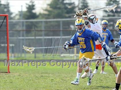 Thumbnail 2 in West Seneca West vs. West Seneca East photogallery.
