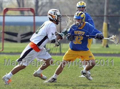 Thumbnail 3 in West Seneca West vs. West Seneca East photogallery.