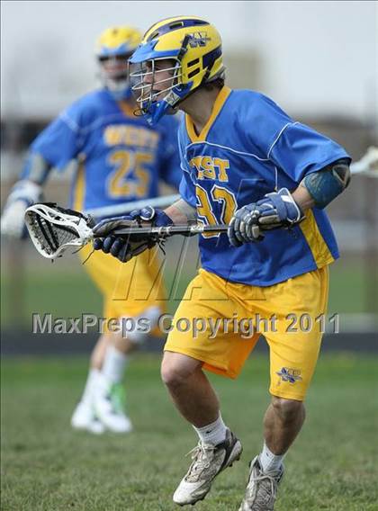 Thumbnail 2 in West Seneca West vs. West Seneca East photogallery.