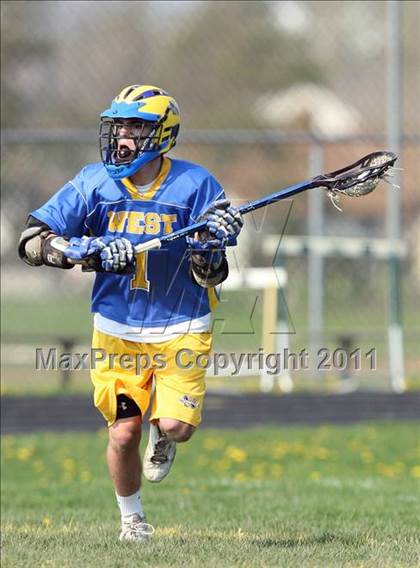 Thumbnail 2 in West Seneca West vs. West Seneca East photogallery.