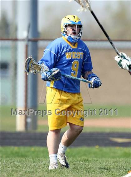 Thumbnail 3 in West Seneca West vs. West Seneca East photogallery.