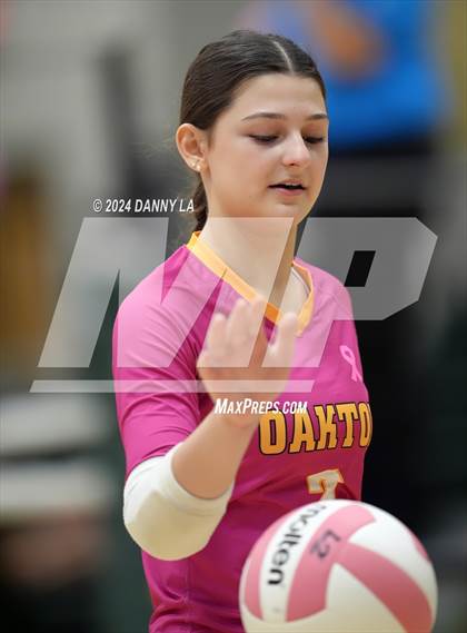 Thumbnail 1 in Robinson @ Oakton photogallery.
