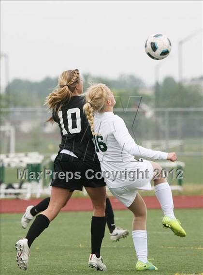 Thumbnail 2 in Fairview vs. Fossil Ridge photogallery.