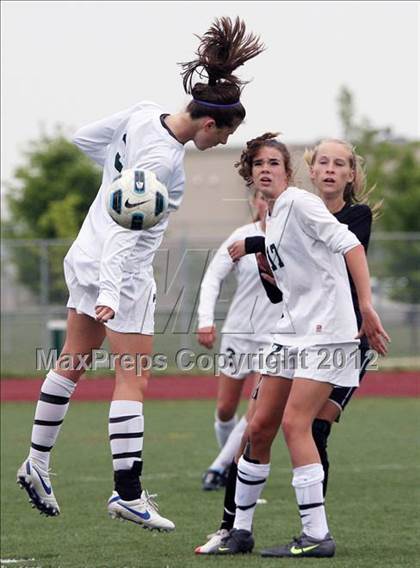 Thumbnail 3 in Fairview vs. Fossil Ridge photogallery.