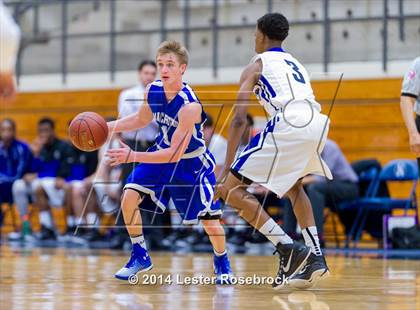 Thumbnail 3 in MacArthur @ Warren photogallery.