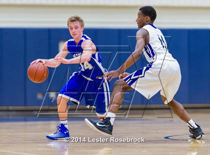 Thumbnail 1 in MacArthur @ Warren photogallery.