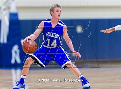 Thumbnail 1 in MacArthur @ Warren photogallery.