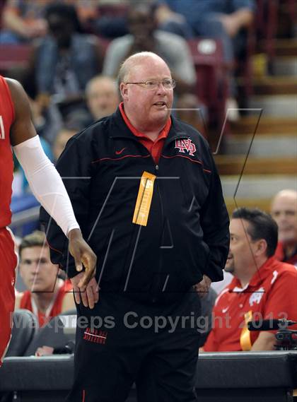 Thumbnail 1 in Mater Dei vs. Archbishop Mitty (CIF State Open Division Final) photogallery.