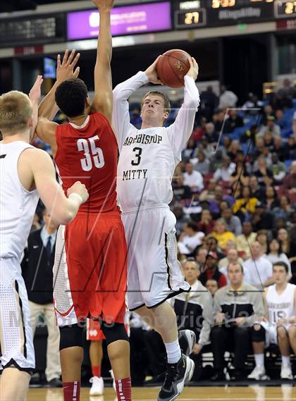 Thumbnail 2 in Mater Dei vs. Archbishop Mitty (CIF State Open Division Final) photogallery.