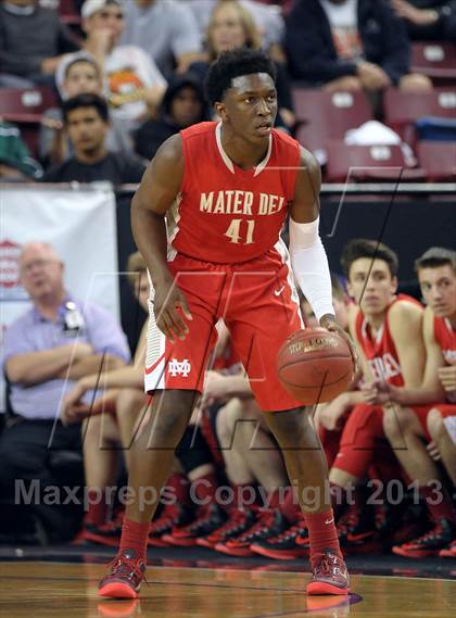 Thumbnail 2 in Mater Dei vs. Archbishop Mitty (CIF State Open Division Final) photogallery.