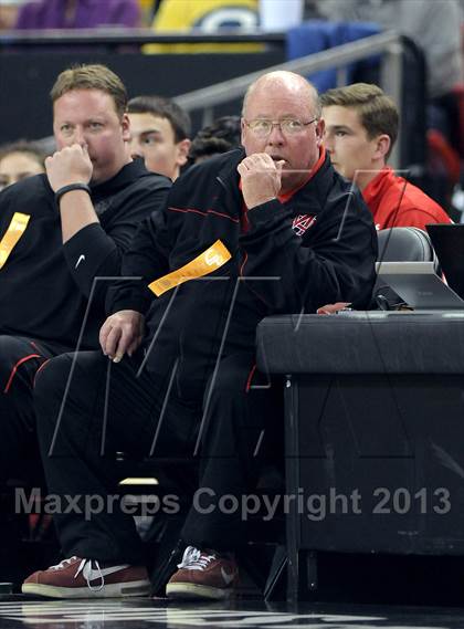 Thumbnail 2 in Mater Dei vs. Archbishop Mitty (CIF State Open Division Final) photogallery.