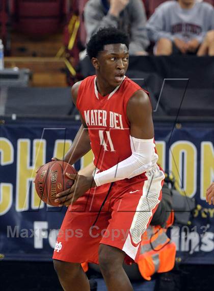 Thumbnail 2 in Mater Dei vs. Archbishop Mitty (CIF State Open Division Final) photogallery.
