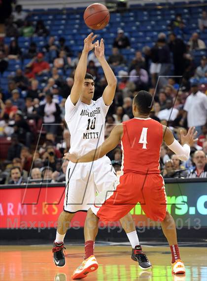 Thumbnail 1 in Mater Dei vs. Archbishop Mitty (CIF State Open Division Final) photogallery.