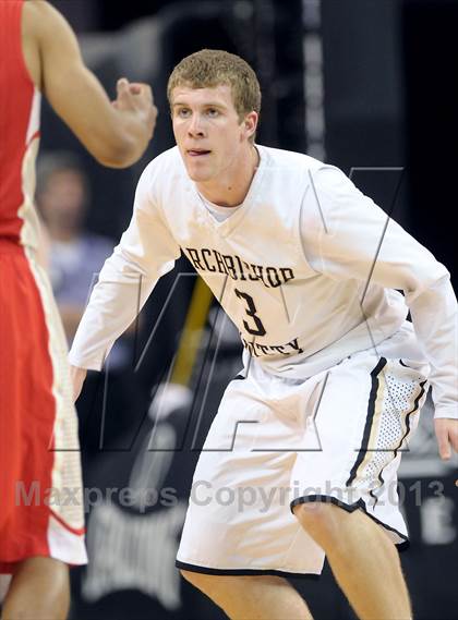Thumbnail 2 in Mater Dei vs. Archbishop Mitty (CIF State Open Division Final) photogallery.