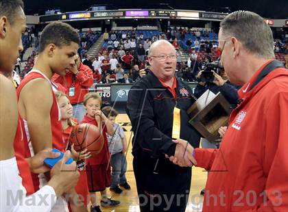Thumbnail 1 in Mater Dei vs. Archbishop Mitty (CIF State Open Division Final) photogallery.