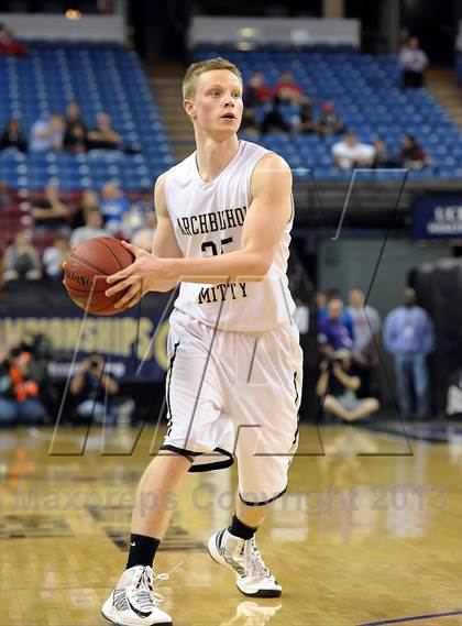 Thumbnail 3 in Mater Dei vs. Archbishop Mitty (CIF State Open Division Final) photogallery.