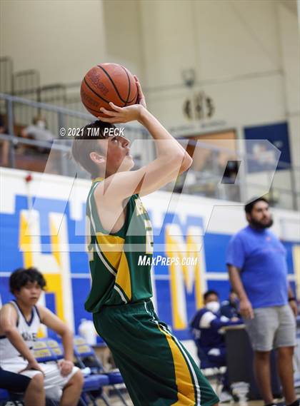 Thumbnail 1 in Brea Olinda @ Anaheim photogallery.