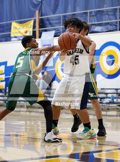 Thumbnail 1 in Brea Olinda @ Anaheim photogallery.