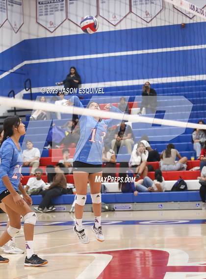Thumbnail 3 in Wilson @ Los Altos photogallery.