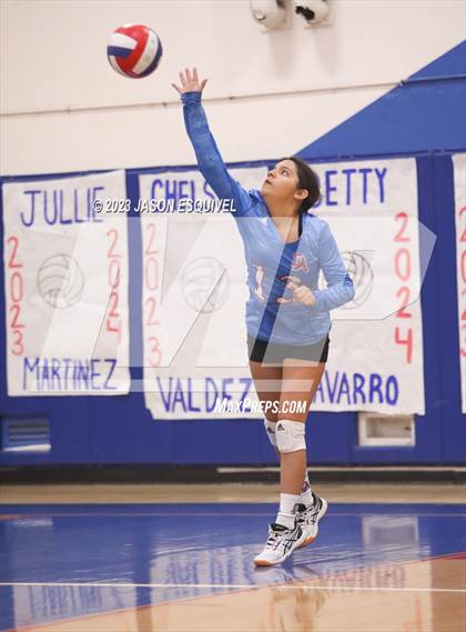 Thumbnail 3 in Wilson @ Los Altos photogallery.