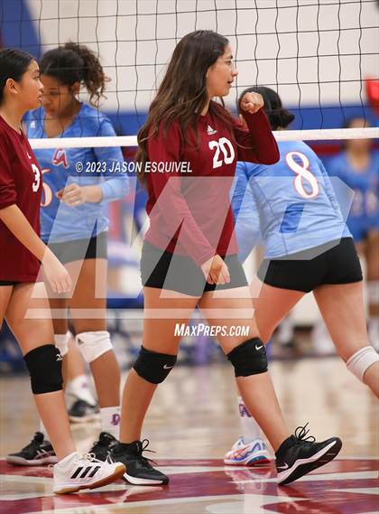 Thumbnail 3 in Wilson @ Los Altos photogallery.