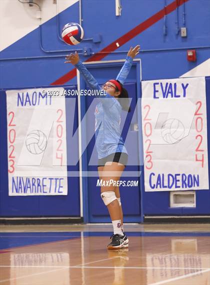 Thumbnail 2 in Wilson @ Los Altos photogallery.