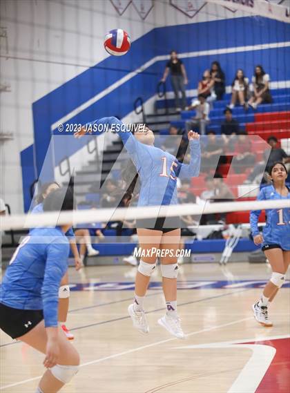 Thumbnail 3 in Wilson @ Los Altos photogallery.