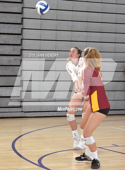 Thumbnail 2 in Torrey Pines vs. Mater Dei (Durango Fall Classic) photogallery.