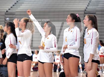 Thumbnail 2 in Torrey Pines vs. Mater Dei (Durango Fall Classic) photogallery.