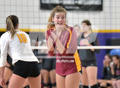 Thumbnail 2 in Torrey Pines vs. Mater Dei (Durango Fall Classic) photogallery.
