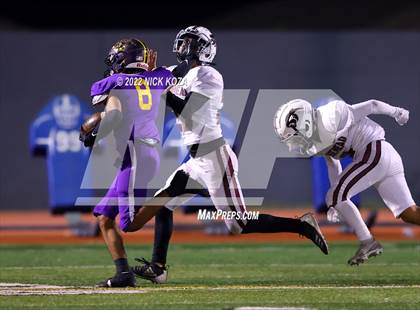 Thumbnail 2 in Lynwood vs. Rosemead (CIF SS D14 Playoffs) photogallery.