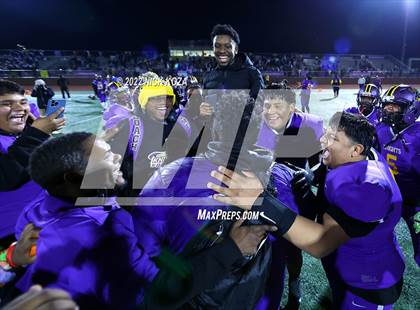 Thumbnail 2 in Lynwood vs. Rosemead (CIF SS D14 Playoffs) photogallery.