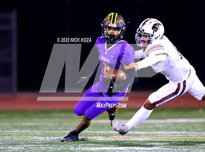 Thumbnail 2 in Lynwood vs. Rosemead (CIF SS D14 Playoffs) photogallery.