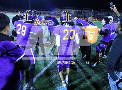 Thumbnail 3 in Lynwood vs. Rosemead (CIF SS D14 Playoffs) photogallery.