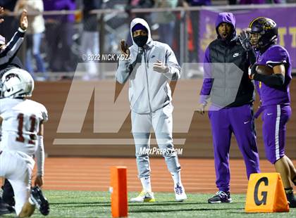 Thumbnail 3 in Lynwood vs. Rosemead (CIF SS D14 Playoffs) photogallery.